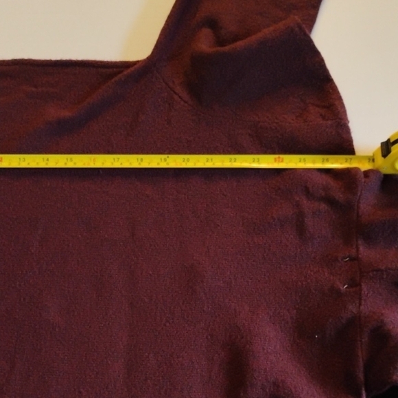 XL Maroon Hoodie | Soft Knit Pullover | Kangaroo Pocket | Excellent Condition - Picture 5 of 5